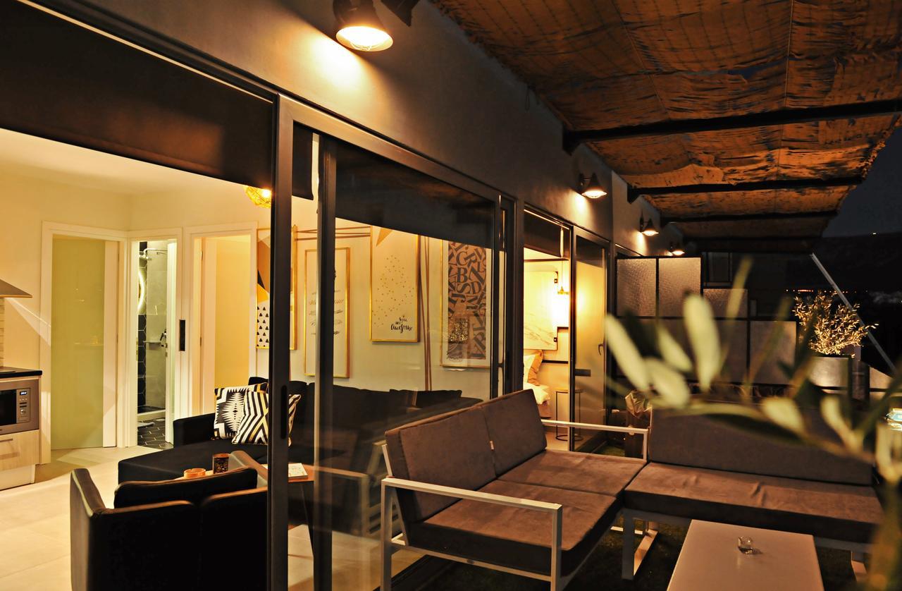 The Athenians Modern Apartments Buitenkant foto